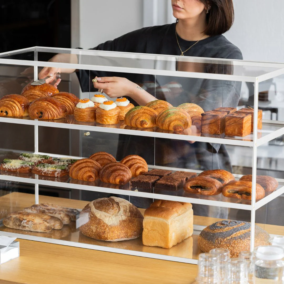 Three Tier Bakery Display Case - Image 8