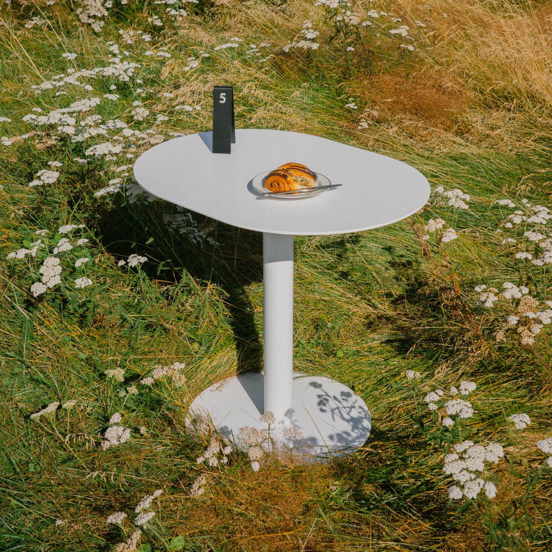 Cafe Table - Image 10