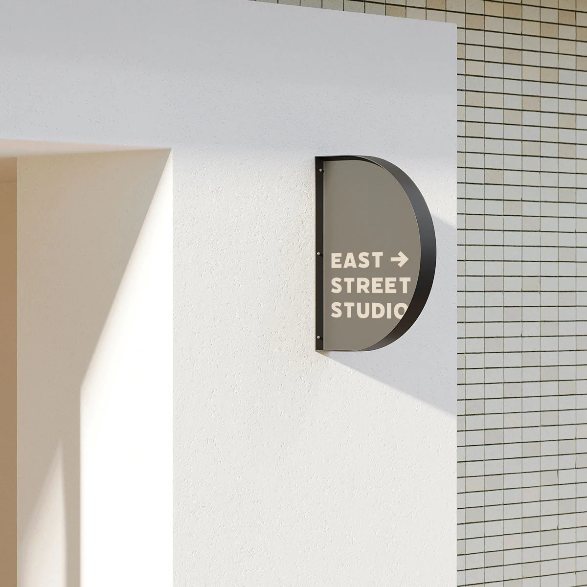 Half Round Sign - Image 4