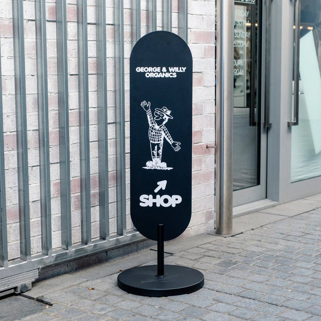 Large Standing Curve Sign - Image 4