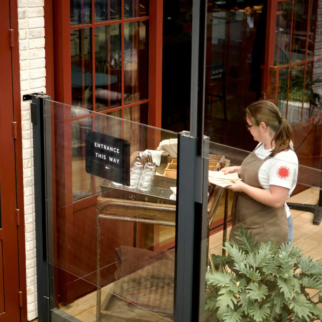 Window Sign - Image 5